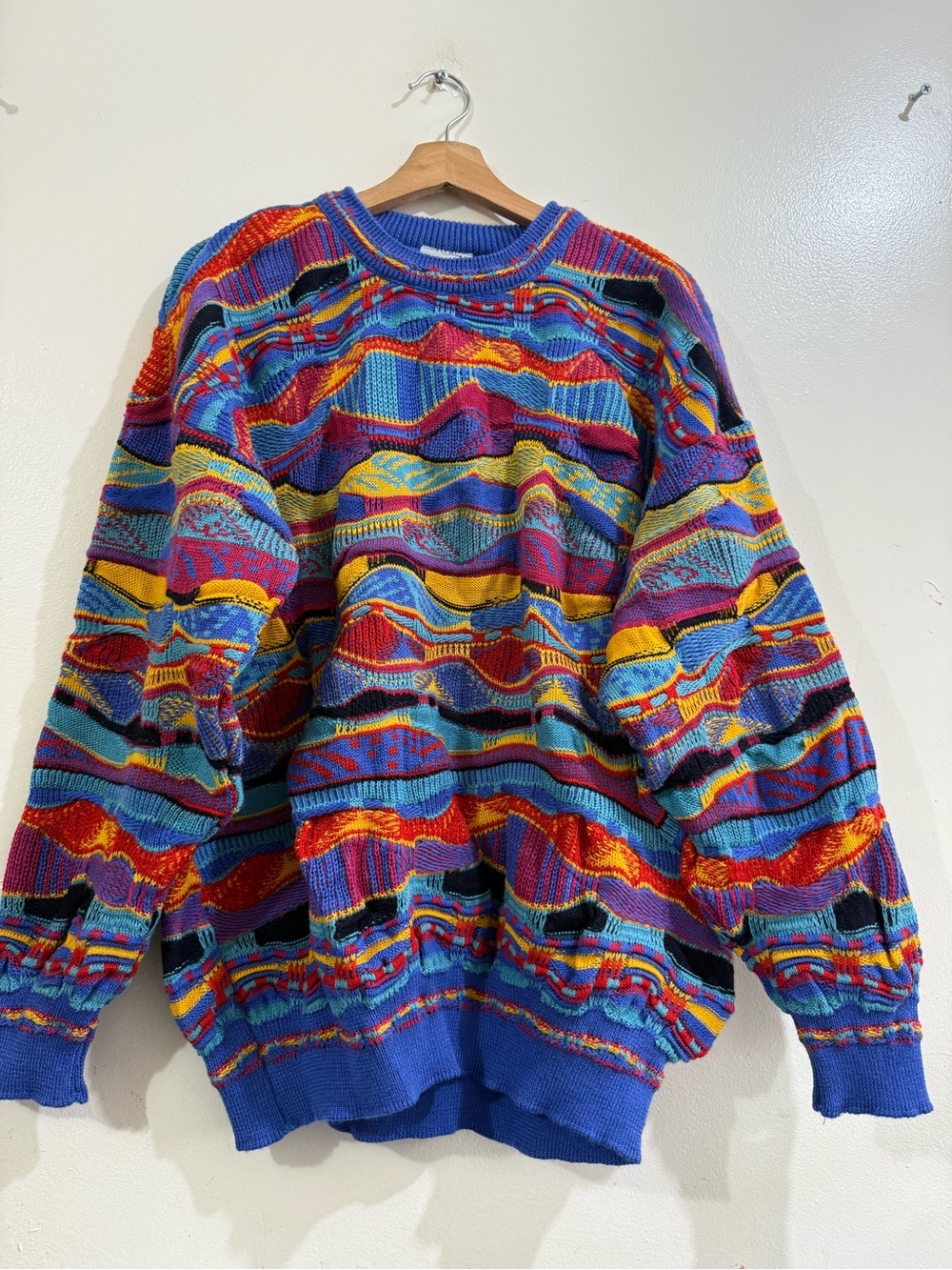 Austin Clothing Co. Multicolor Wave-Stripe Crewneck Sweater - Blue, Red, Yellow